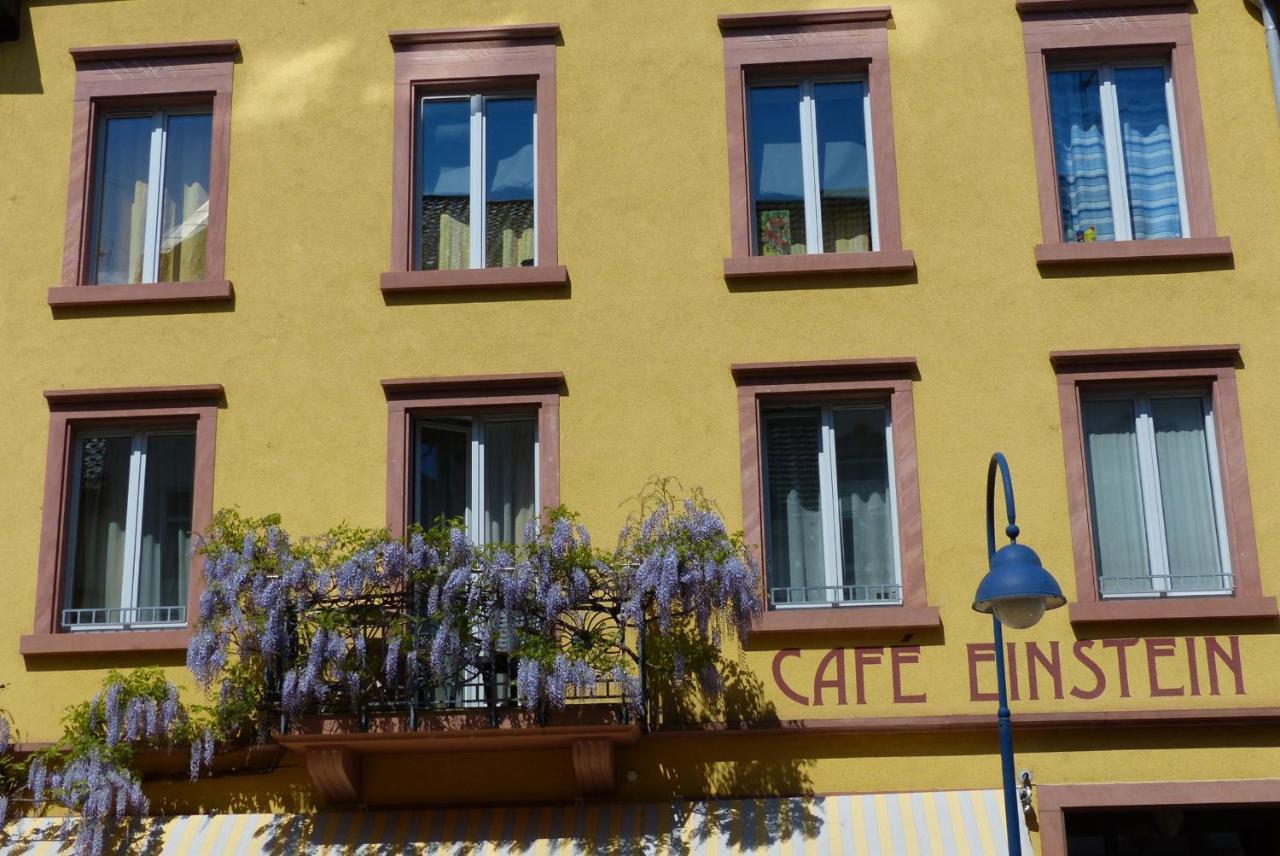 Apartments im Café Einstein Freiburg im Breisgau Exterior foto